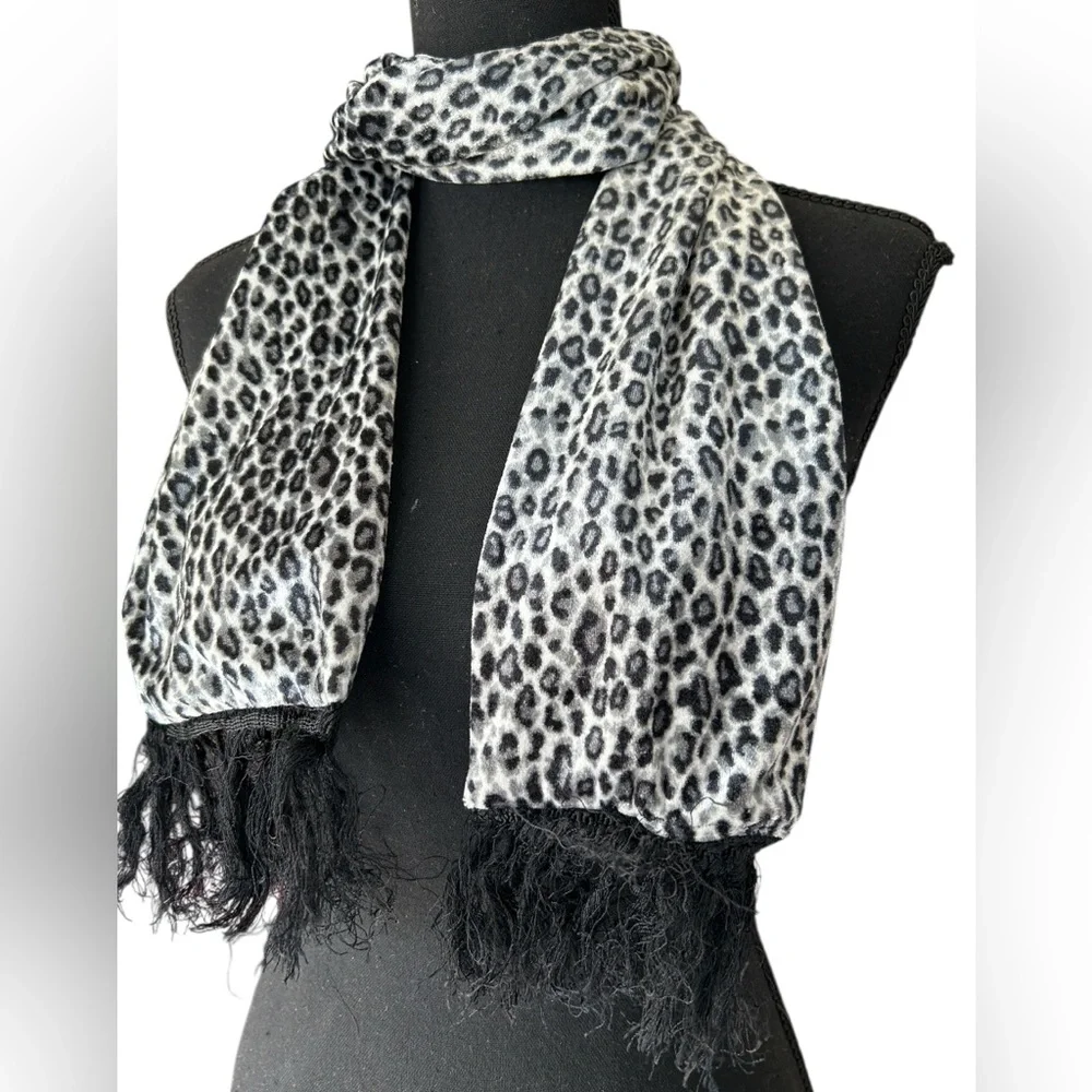 Y2K Millennial Diva Casual Cozy Leopard Print Soft Fringe Animal Print Scarf OS
